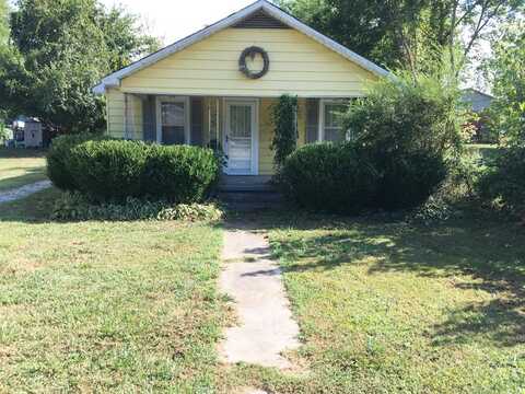 157 Barksdale Ave., MCKENZIE, TN 38201