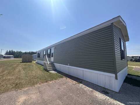 55 E Riling, Gwinn, MI 49841