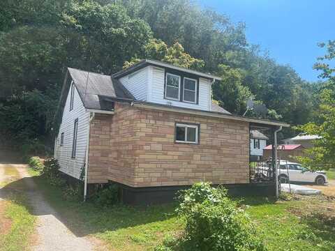 28 Highland Avenue, Beech Bottom, WV 26030