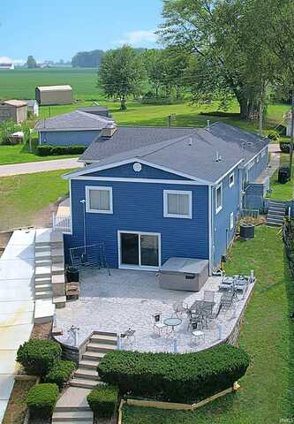 5240 E Wenz Drive, Monticello, IN 47960