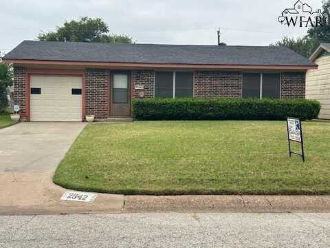 2942 MCGAHA AVENUE, Wichita Falls, TX 76308