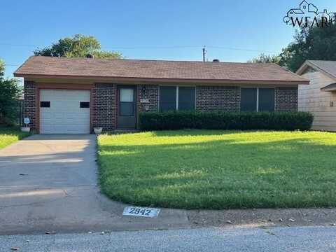 2942 MCGAHA AVENUE, Wichita Falls, TX 76308