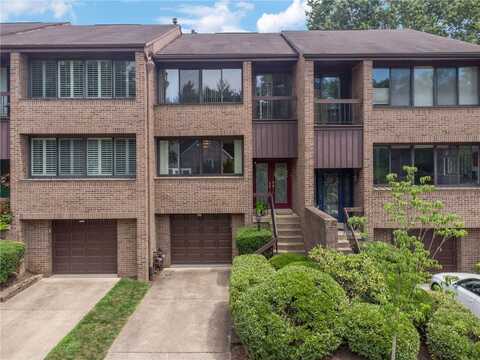 804 Fairways Dr, Oakmont, PA 15139