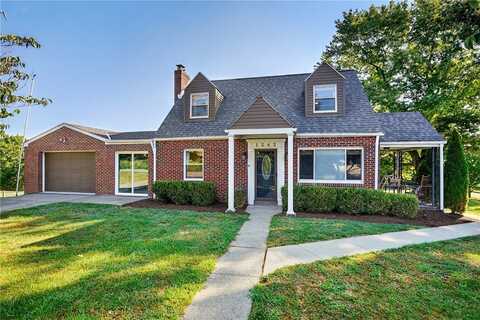 1242 McEwen Ave, Cecil, PA 15317