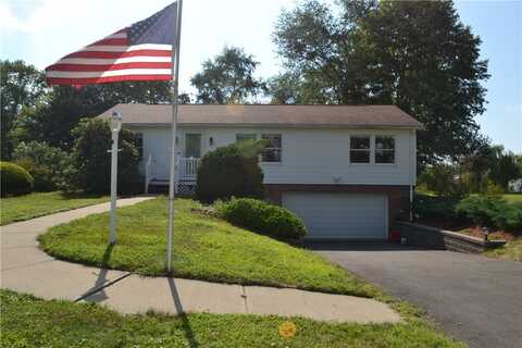 8 Harvest Dr, Cranberry Twp, PA 16066
