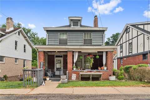 916 Baldwin St, Castle Shannon, PA 15234
