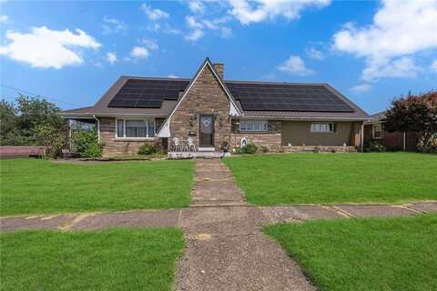 2404 Calvert Street, Aliquippa, PA 15001