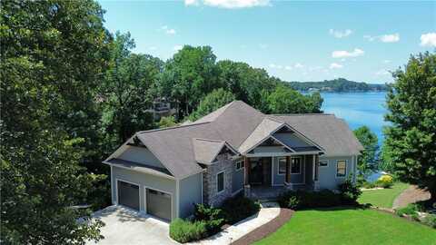 305 Wynswept Point, Seneca, SC 29672