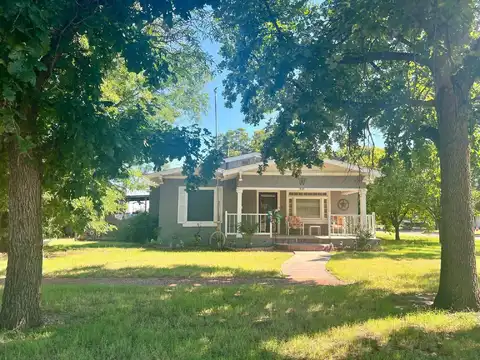 920 Montgomery Street, Memphis, TX 79245