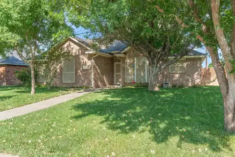 5719 NICHOLAS Drive, Amarillo, TX 79109