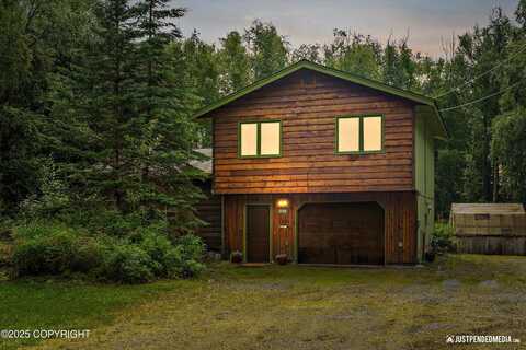 5090 W Clarion Avenue, Wasilla, AK 99623
