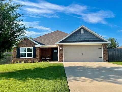 880 Iroquois DR, Prairie Grove, AR 72753