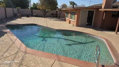 12061 N PEBBLE BEACH Drive, Sun City, AZ 85351