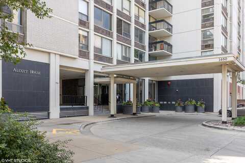 1460 N. Sandburg Terrace, Chicago, IL 60610