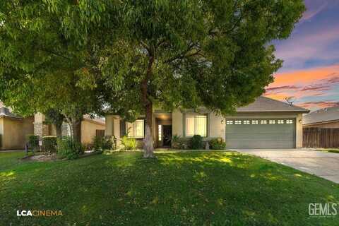 9003 Great Harvest Drive, Bakersfield, CA 93313
