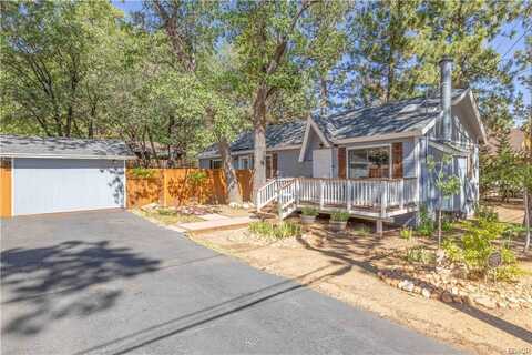 562 Wabash Lane, Sugarloaf, CA 92386