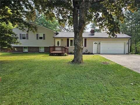 129 Knoll Wood Circle, Westernville, NY 13103