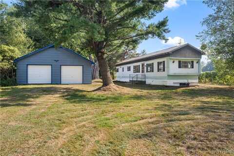 1349 Cain Road, Brant, NY 14006
