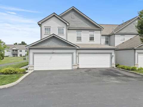 5901 Blackbird Way, Lewis Center, OH 43035