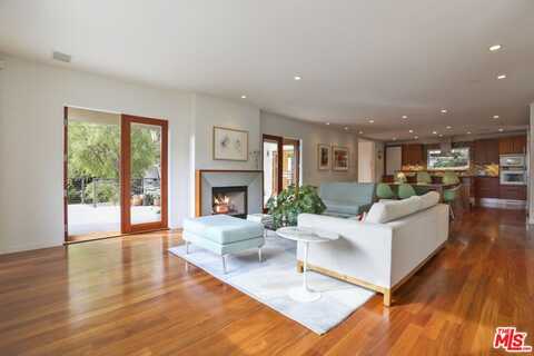 217 Ashland Ave, Santa Monica, CA 90405