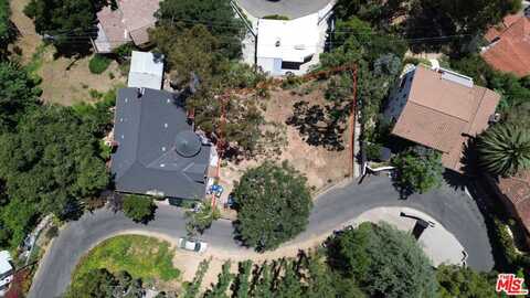 2878 N Belden Dr, Los Angeles, CA 90068