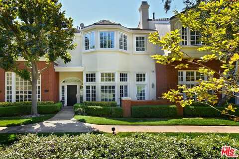 2431 Swanfield Ct, Thousand Oaks, CA 91361