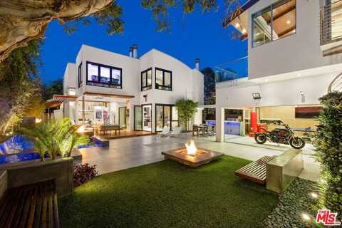 624 23rd St, Santa Monica, CA 90402