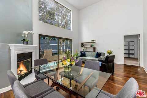 1633 S Bentley Ave, Los Angeles, CA 90025
