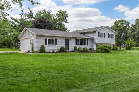 1576 Ironwood Drive, Cedar Rapids, IA 52403