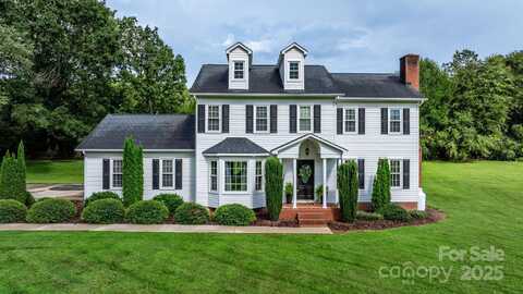 2169 E Winds Avenue, Morganton, NC 28655