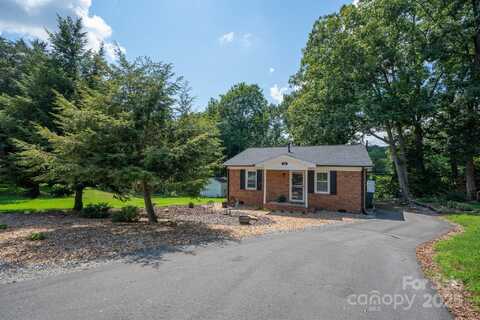 308 Graham Drive, Dallas, NC 28034