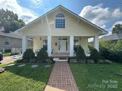 47 Douglas Avenue NW, Concord, NC 28025