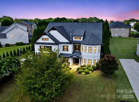 1402 Wynhurst Drive, Waxhaw, NC 28173