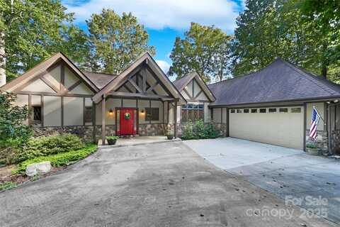 174 Echota Lane, Brevard, NC 28712