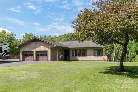 365 N Fork Road, Black Mountain, NC 28711
