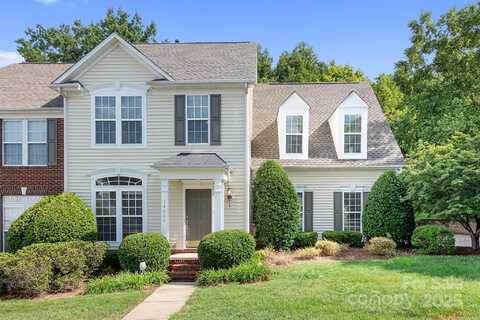 14661 Greenpoint Lane, Huntersville, NC 28078