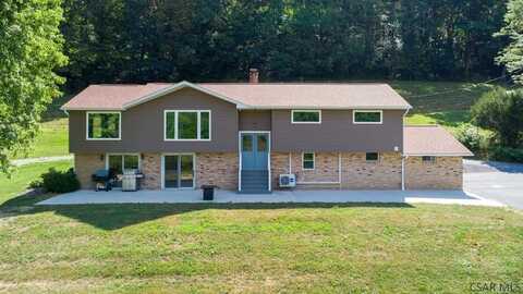 1762 Moonlite Park Road, Hollsopple, PA 15935