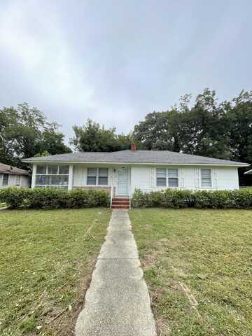 1924 Georgianna Drive, Sumter, SC 29150