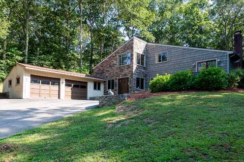 13 Honey Hill Road, Lyme, CT 06371