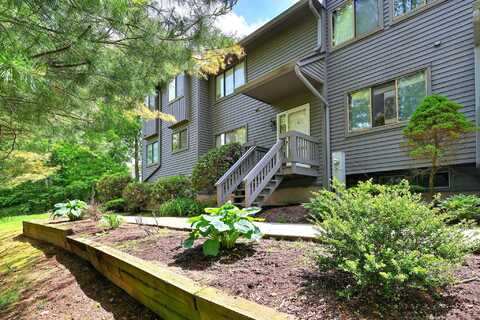 192 Conestoga Way, Glastonbury, CT 06033