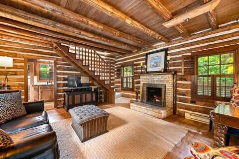 10193 Water St, Ephraim, WI 54211