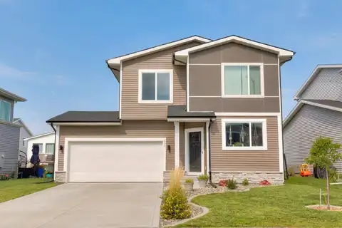 616 NE Pearl Drive, Ankeny, IA 50021