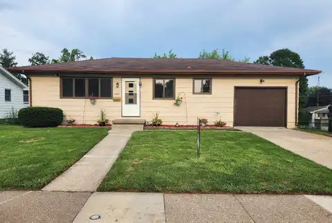 2805 Oak Crest, Dubuque, IA 52001