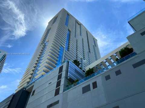 68 SE 6th St 1008, Miami, FL 33131