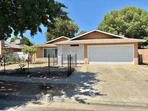 1212 Philip Street, Madera, CA 93638