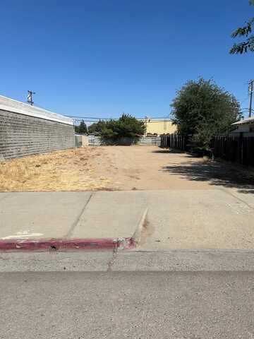 1220 Abby Street N, Fresno, CA 93703
