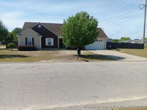 409 Lewis Clark Drive, Hope Mills, NC 28348
