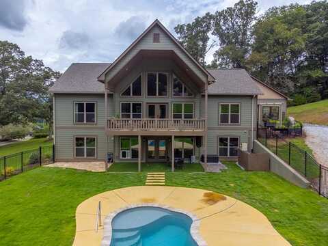1180 Porter Creek Dr, Franklin, NC 28734