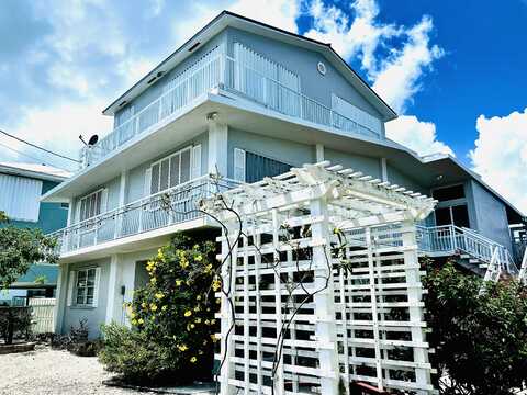 131 Marina Avenue, Key Largo, FL 33037