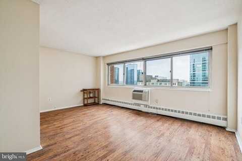 2101 CHESTNUT STREET, PHILADELPHIA, PA 19103